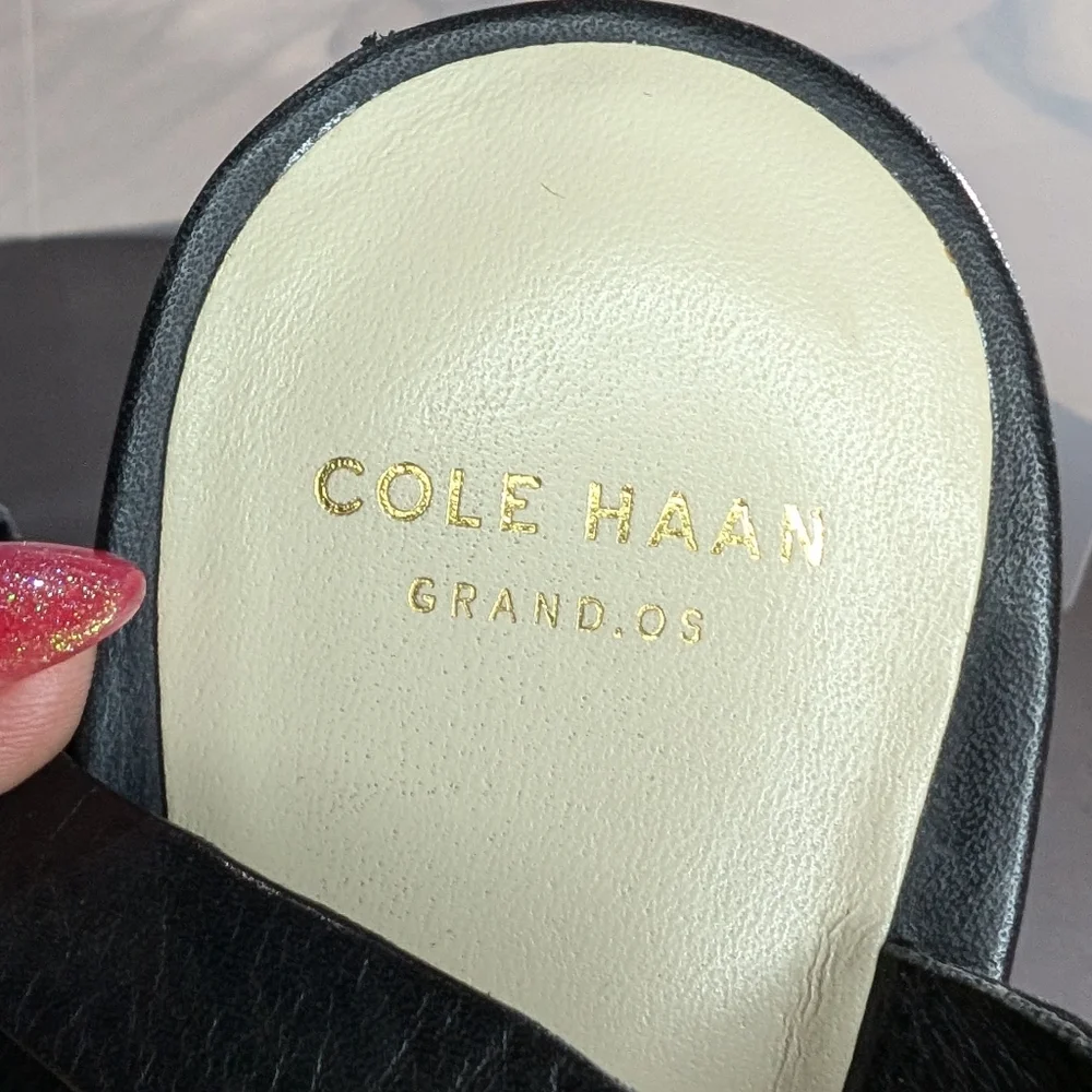 Cole Haan Ravenna 8 black leather slingback wedge .5